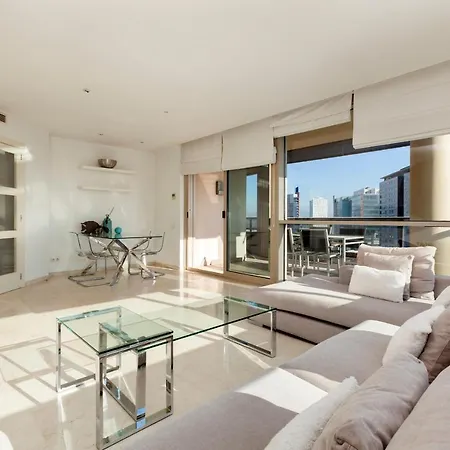 Sunny Beachfront Pool Apartment